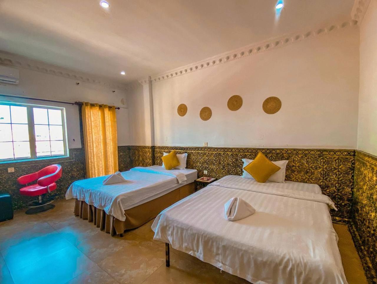 Le Casablanca Hotel Phnom Penh Extérieur photo